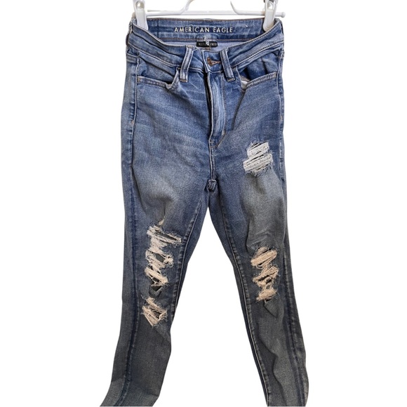 American Eagle Highest Rise Distressed Jegging - Picture 1 of 7